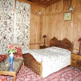 Suite Room